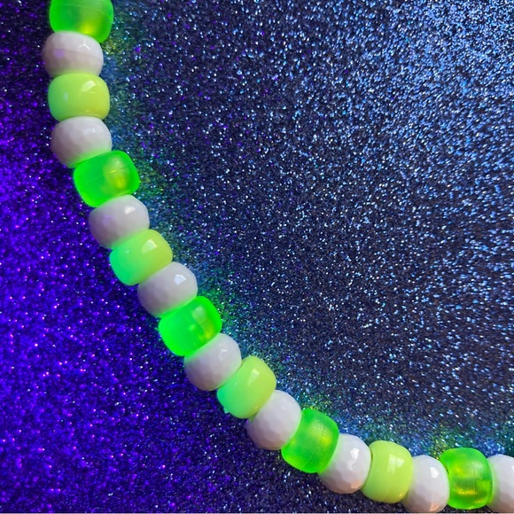 🌀 5/$25 🌀 Handmade Kandi Choker |  C15 - Picture 3 of 6